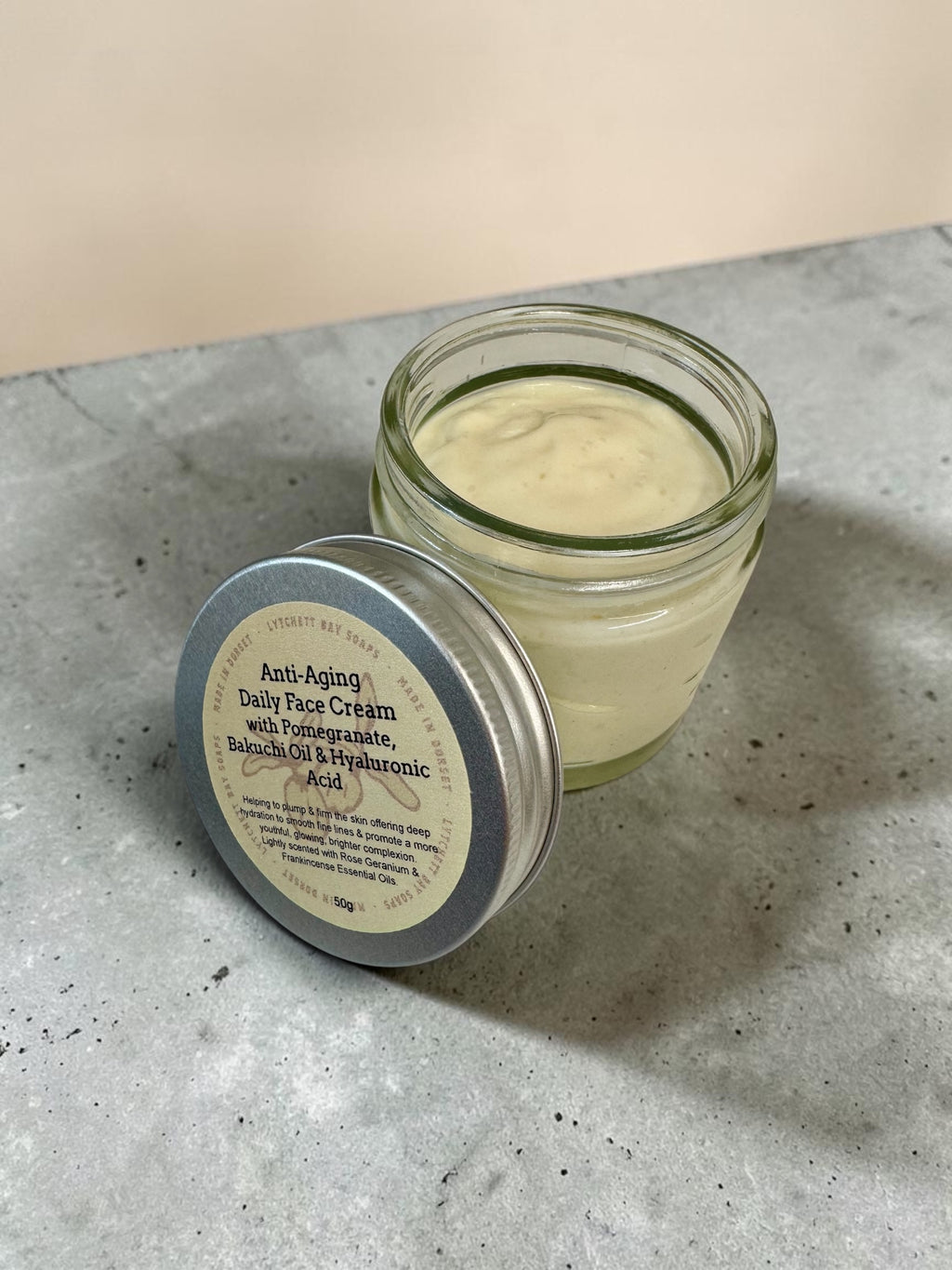 Anti-Aging Daily Face Cream with Pomegranate, Bakuchi Oil & Hyaluronic Acid