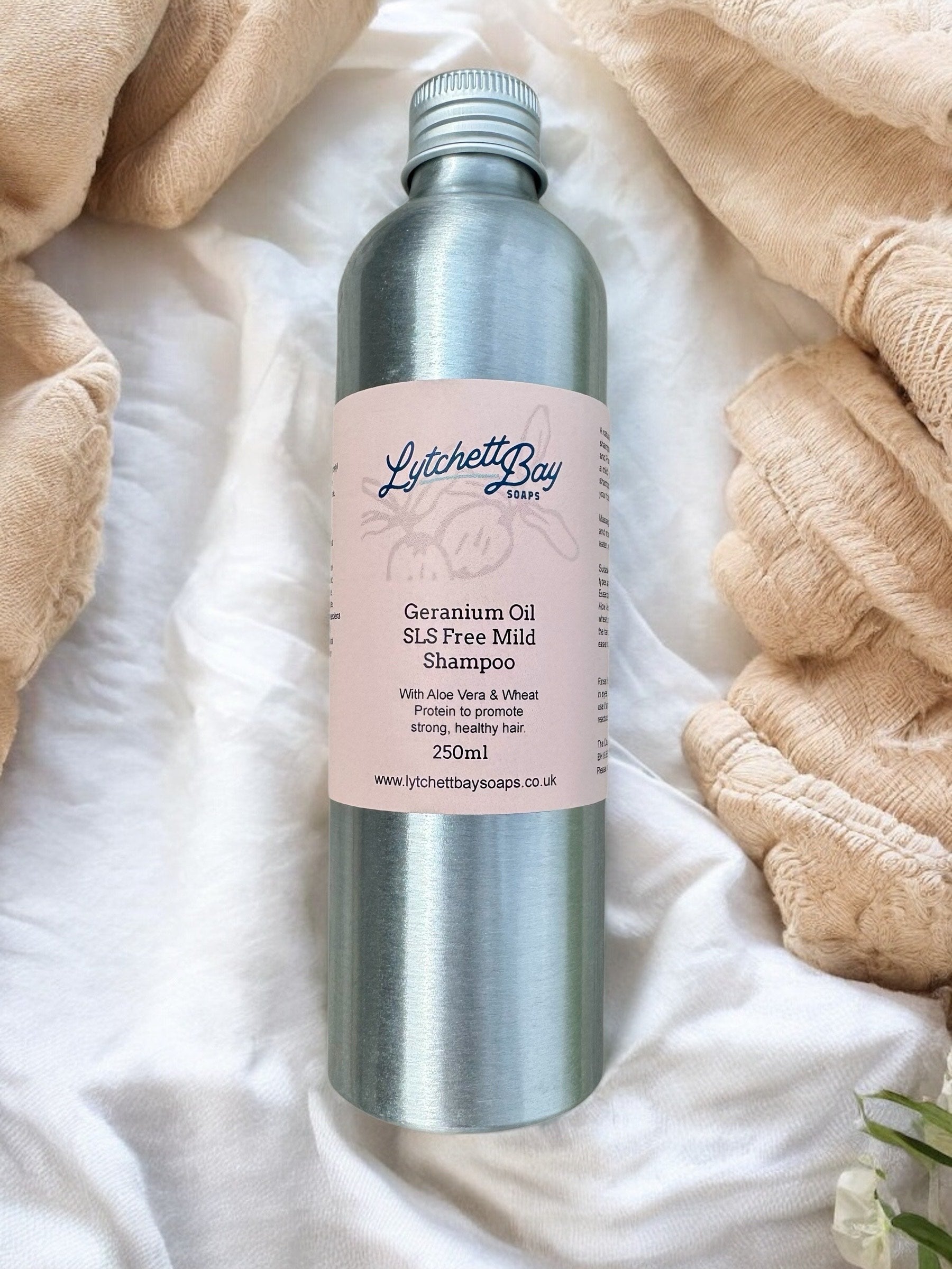 Geranium Oil SLS Free Mild Shampoo 250ml