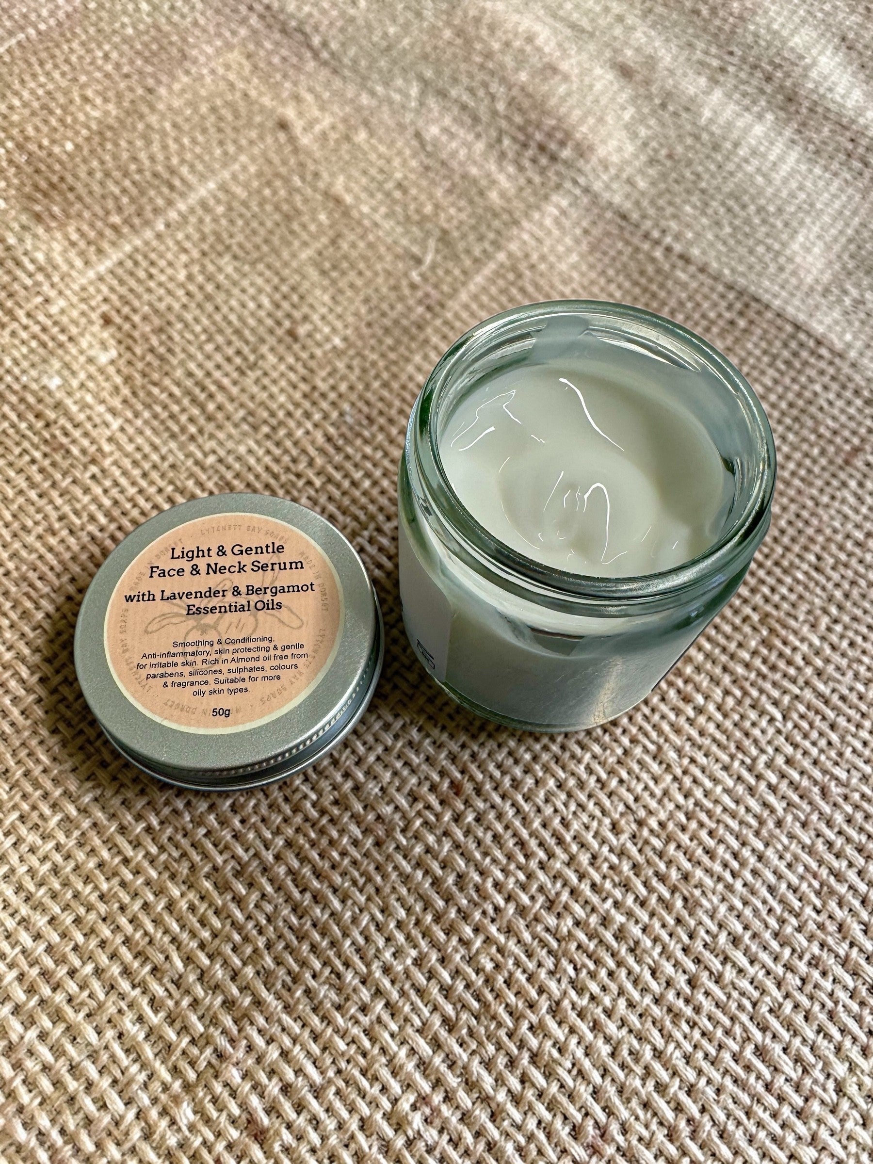 Light & Gentle Face and Neck Serum with Lavender and Bergamot Essential Oils 50g