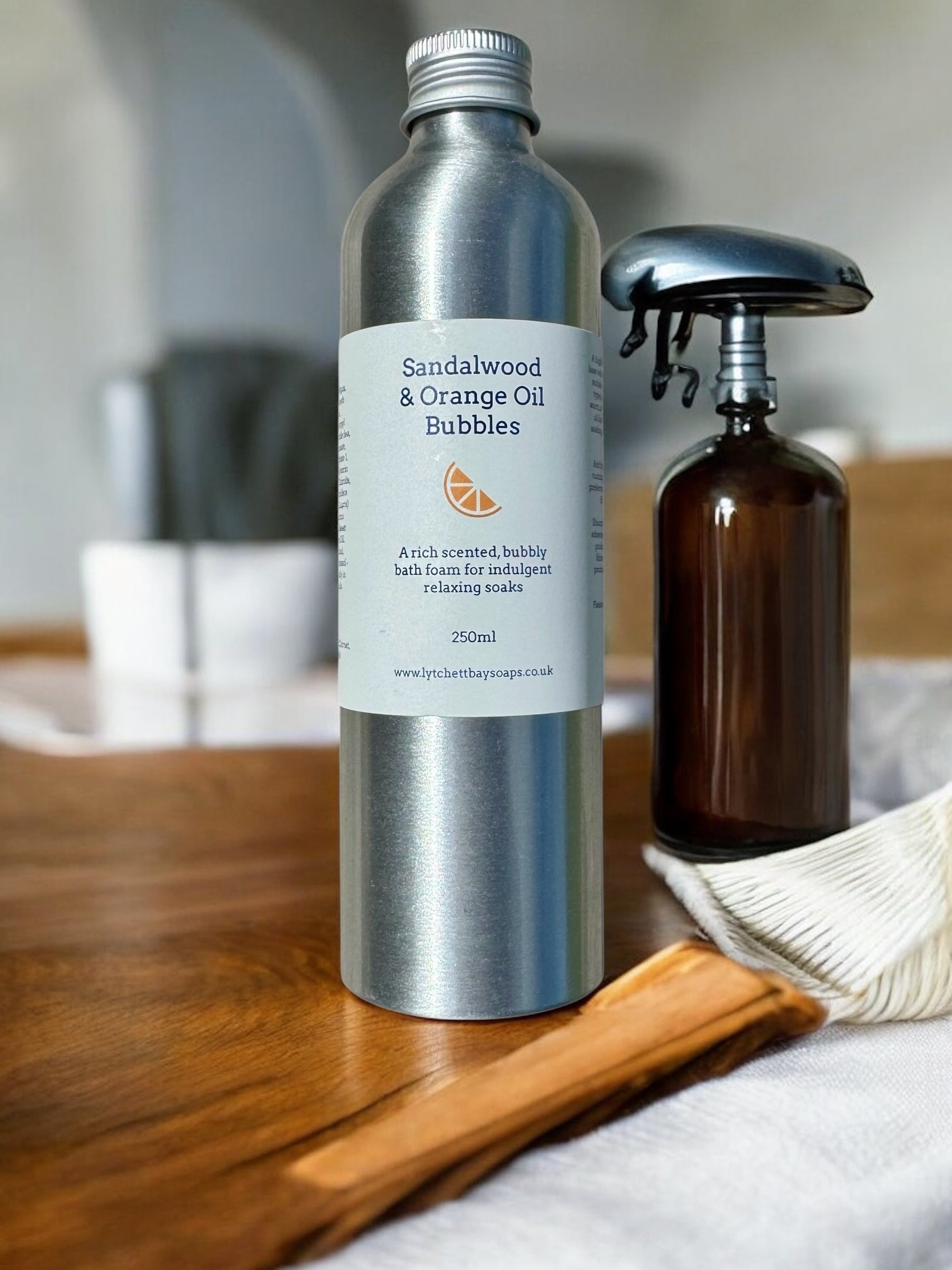 Sandalwood & Orange Oil Bubbles - 250ml